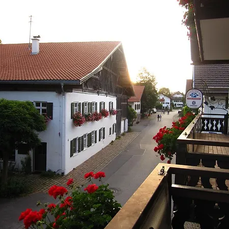 拜耶索尔霍夫酒店